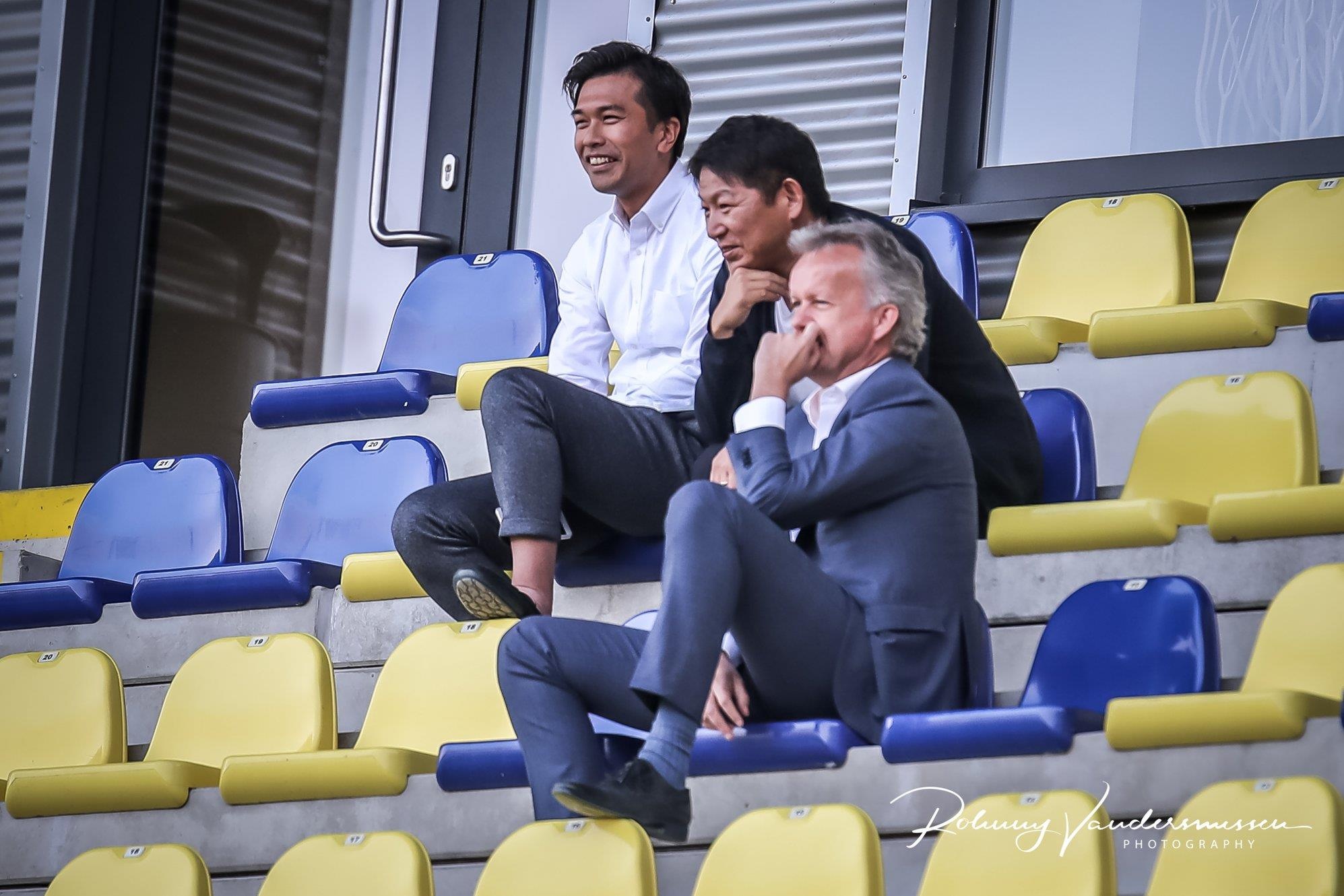 Cong Phuong,  Sint-Truidense V.V,  doi tuyen Viet Nam,  Hoang Anh Gia Lai anh 10