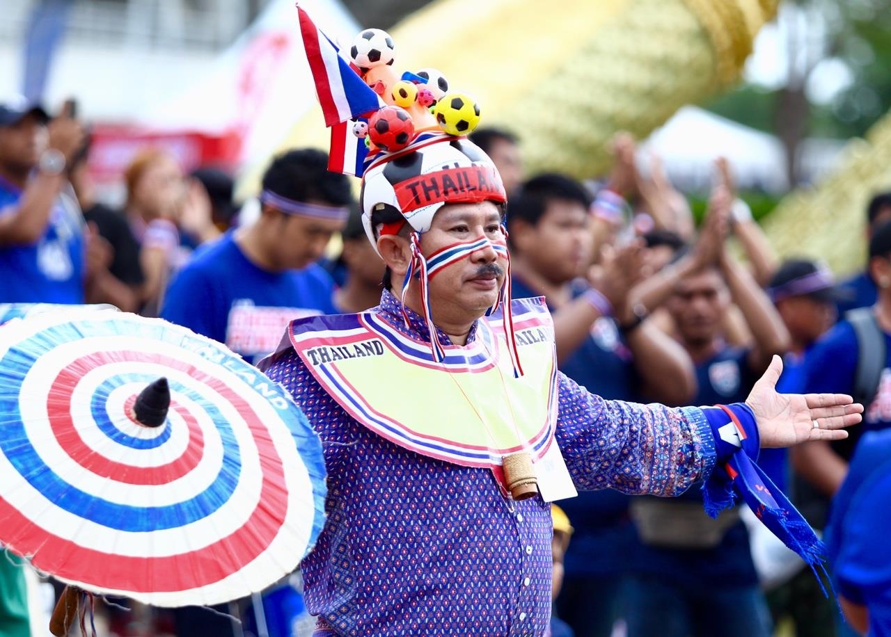 CDV tiep lua doi tuyen Viet Nam anh 4