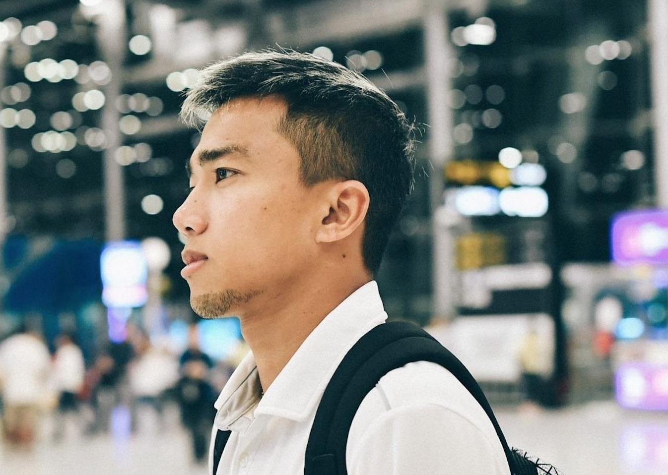 Chanathip va dong doi dam chieu truoc chuyen di Indonesia hinh anh