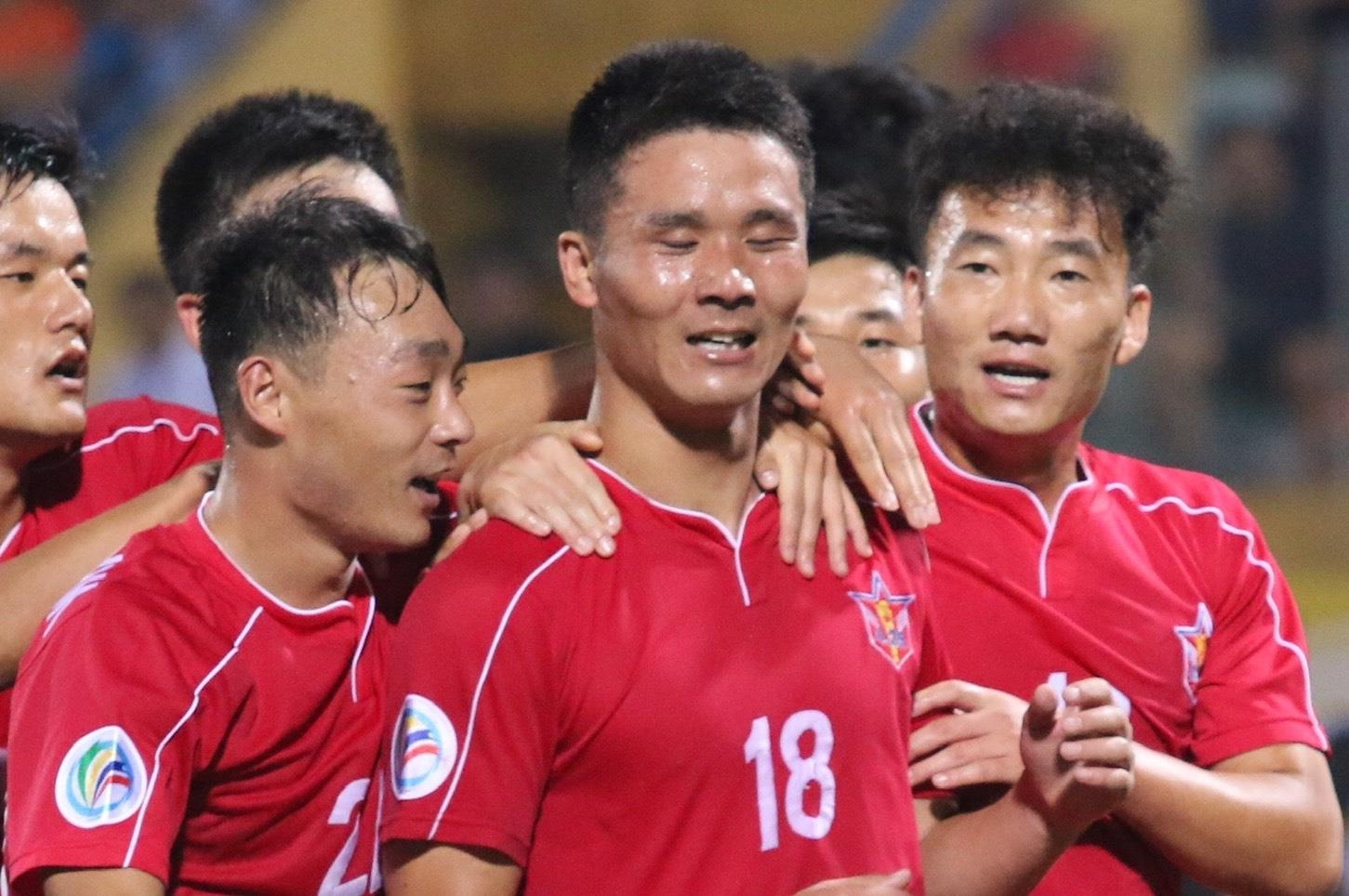 Tien dao CHDCND Trieu Tien: 'Kho co the noi Tien Dung mac loi' hinh anh