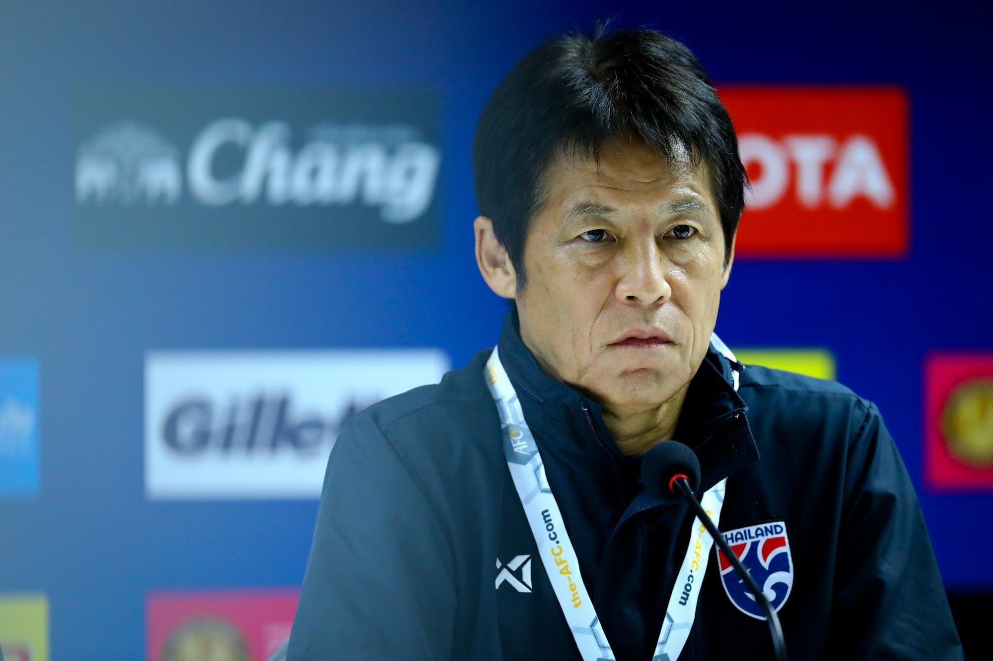 HLV Nishino: 'Gap U22 Viet Nam khien cau thu Thai Lan hung phan hon' hinh anh