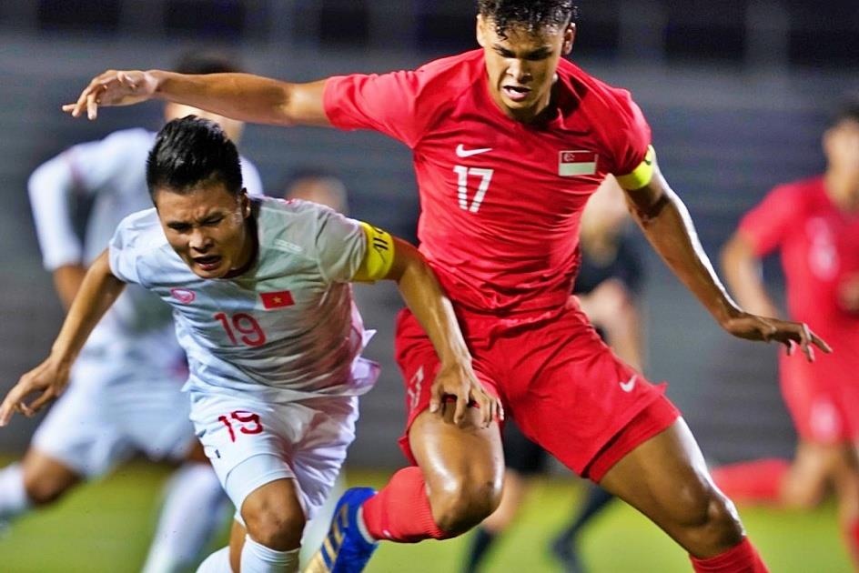 Quang Hai vang mat o tran Thai Lan, co the nghi het SEA Games hinh anh