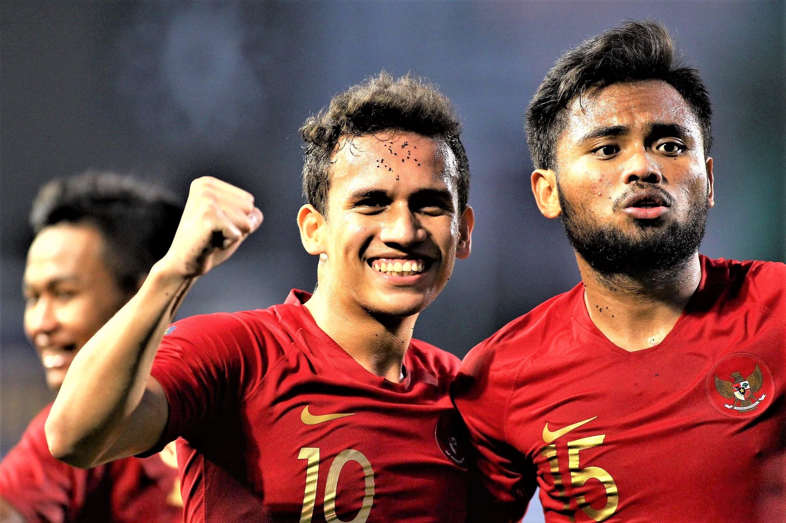 Bao Indonesia chi ra lich su ung ho thay tro Sjafri o SEA Games hinh anh