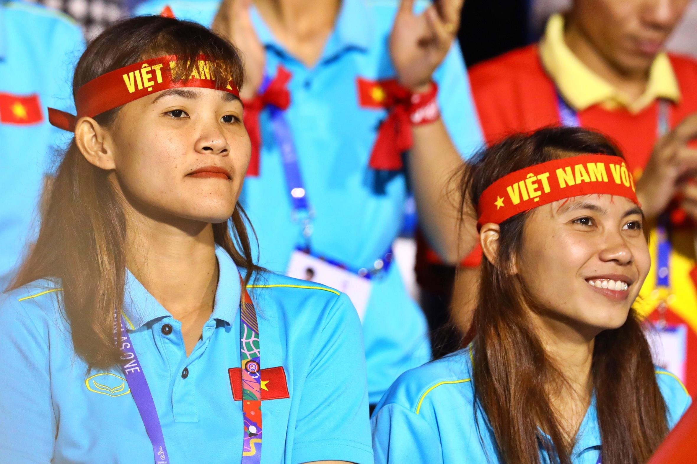 Tuyen nu den co vu U22 Viet Nam gap Indonesia o chung ket hinh anh