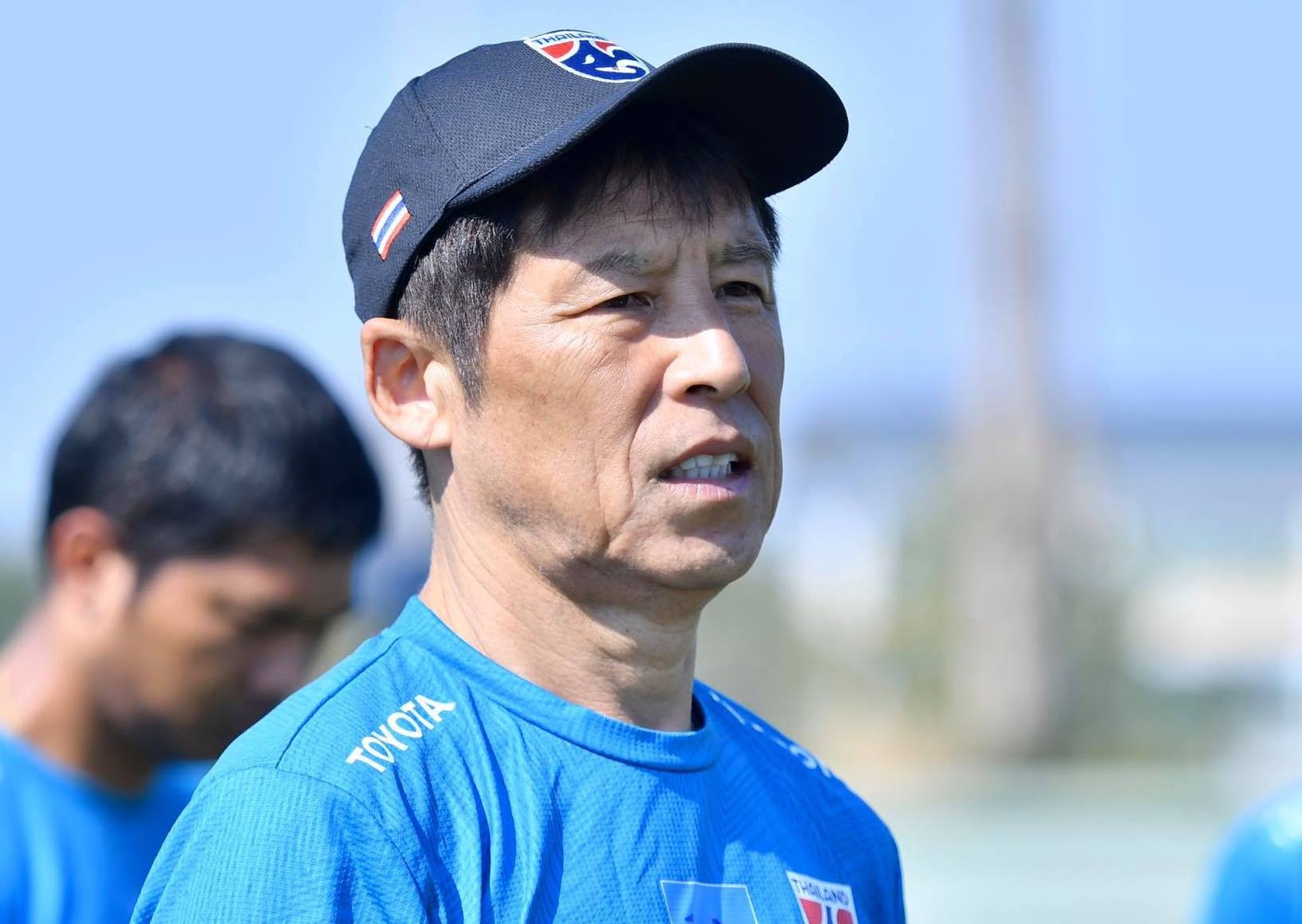 Bao Thai Lan khong tin thay tro Nishino thang duoc U23 Bahrain hinh anh