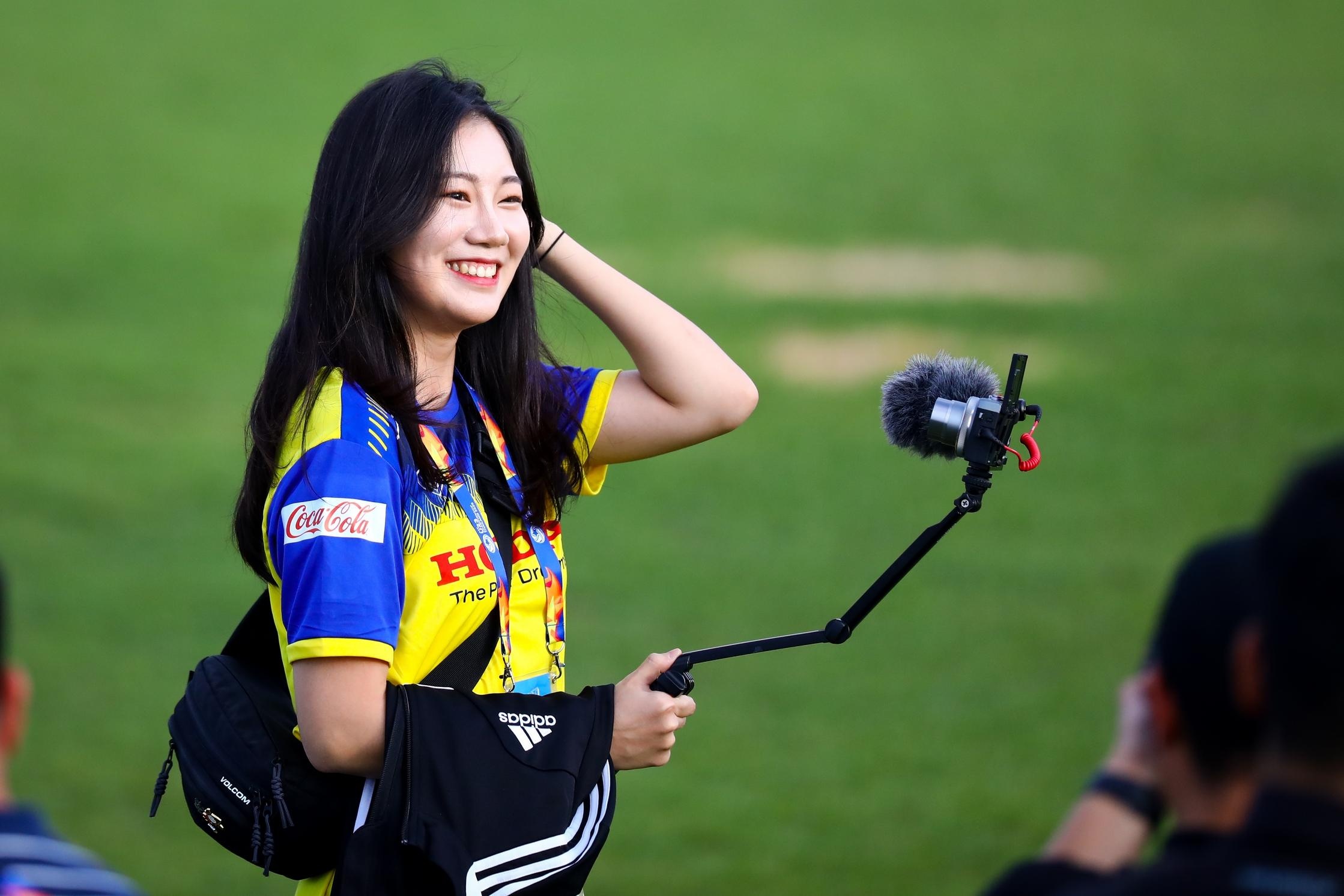 nu phong vien Han Quoc,  Cha Yoon-kyung,  U23 Viet Nam,  Park Hang-seo anh 5