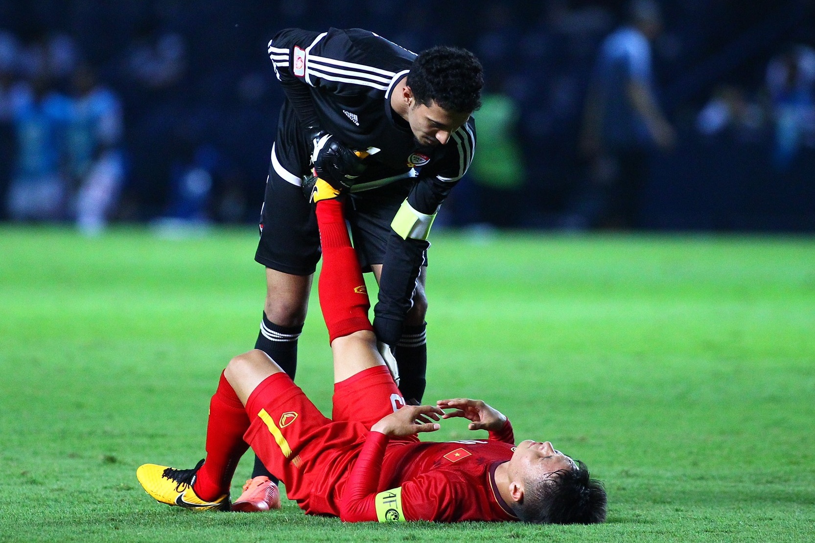 Quang Hai bi chuot rut o tran ra quan tai U23 chau A hinh anh