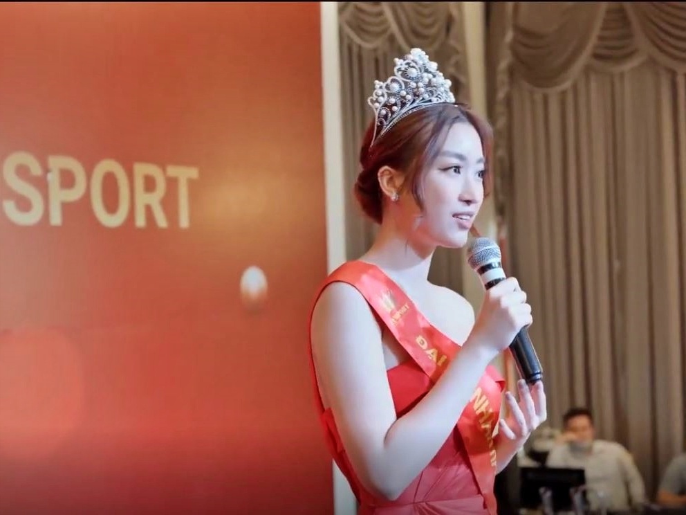 Video - Do My Linh tiep tuc lam dai su thuong hieu Kingsport hinh anh