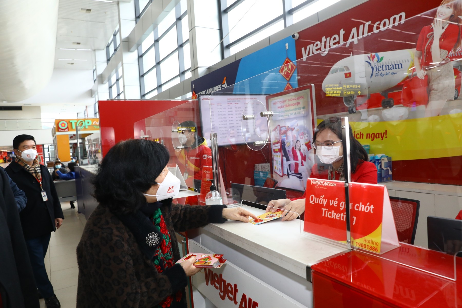 khoi hanh dau nam,  hang khong anh 4