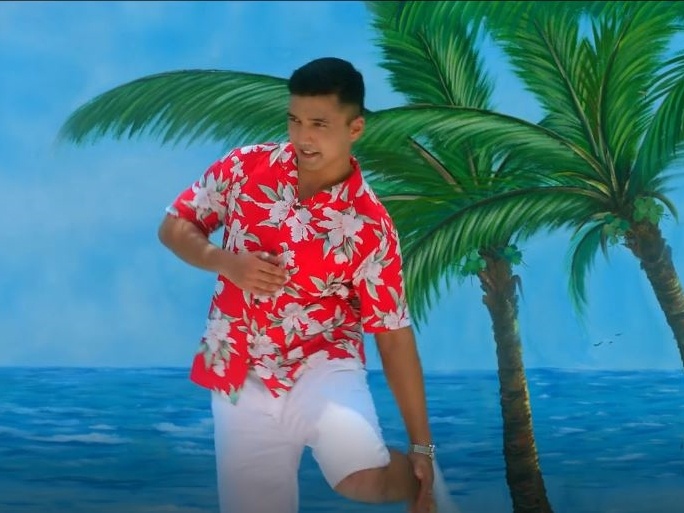 Video 'Nha toi o bien' hinh anh