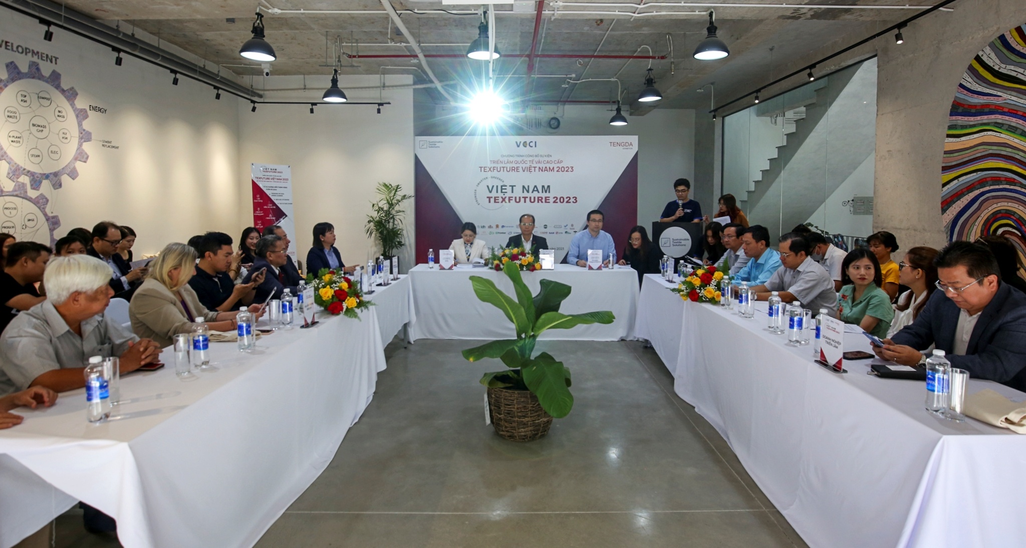 Texfuture Viet Nam 2023,  trien lam vai anh 1