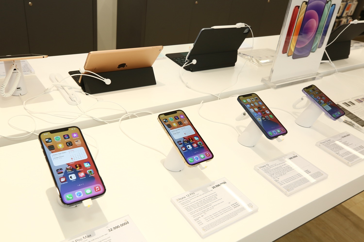 TopZone,  The gioi Di dong anh 15