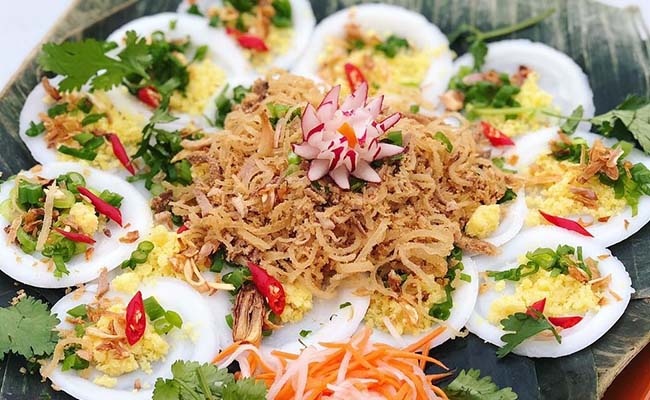 bun tom,  dac san Binh Duong anh 3