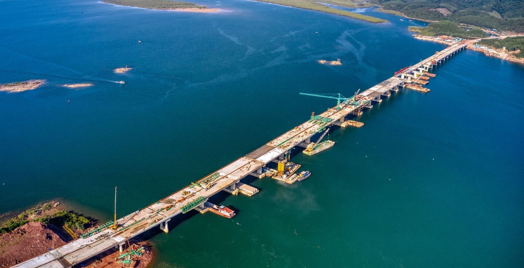 Quang Ninh,  phat trien ha tang anh 2