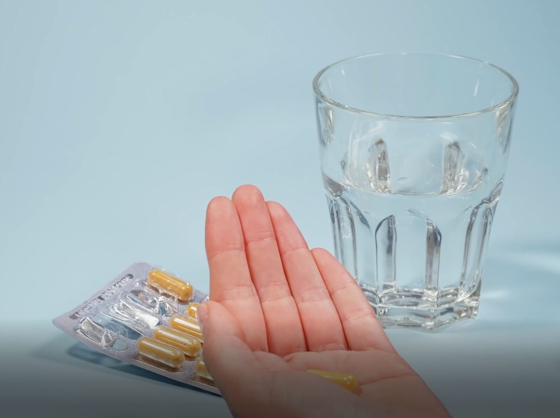 Video - Luu y khi su dung thuoc chua hoat chat Molnupiravir hinh anh