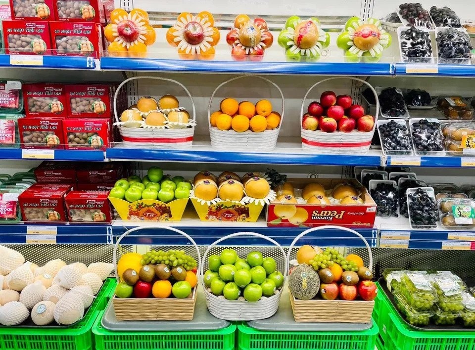 Mua sam, an uong nhu the nao de bao ve suc khoe sau dai dich? hinh anh