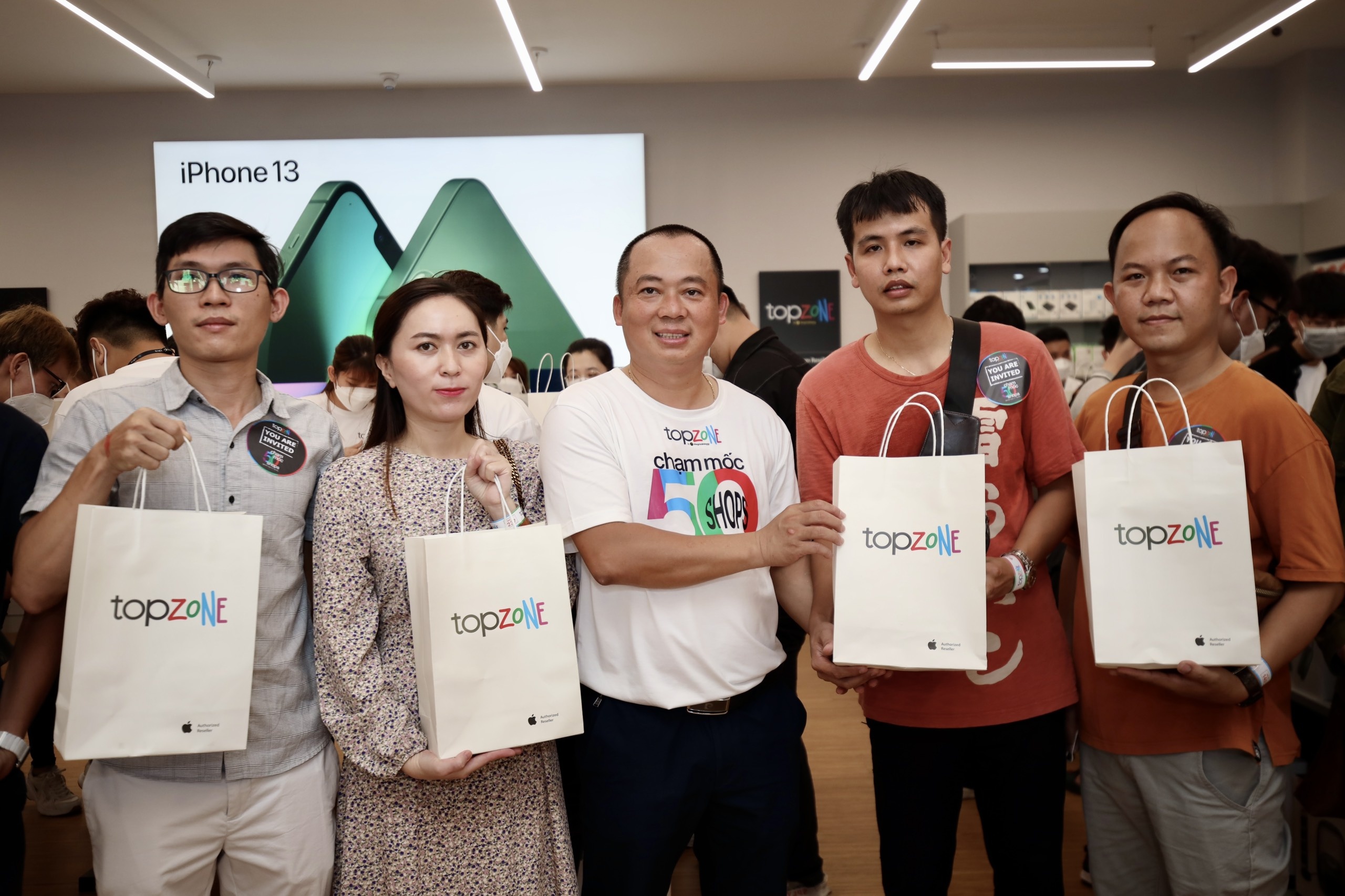 TopZone,  The Gioi Di Dong anh 6