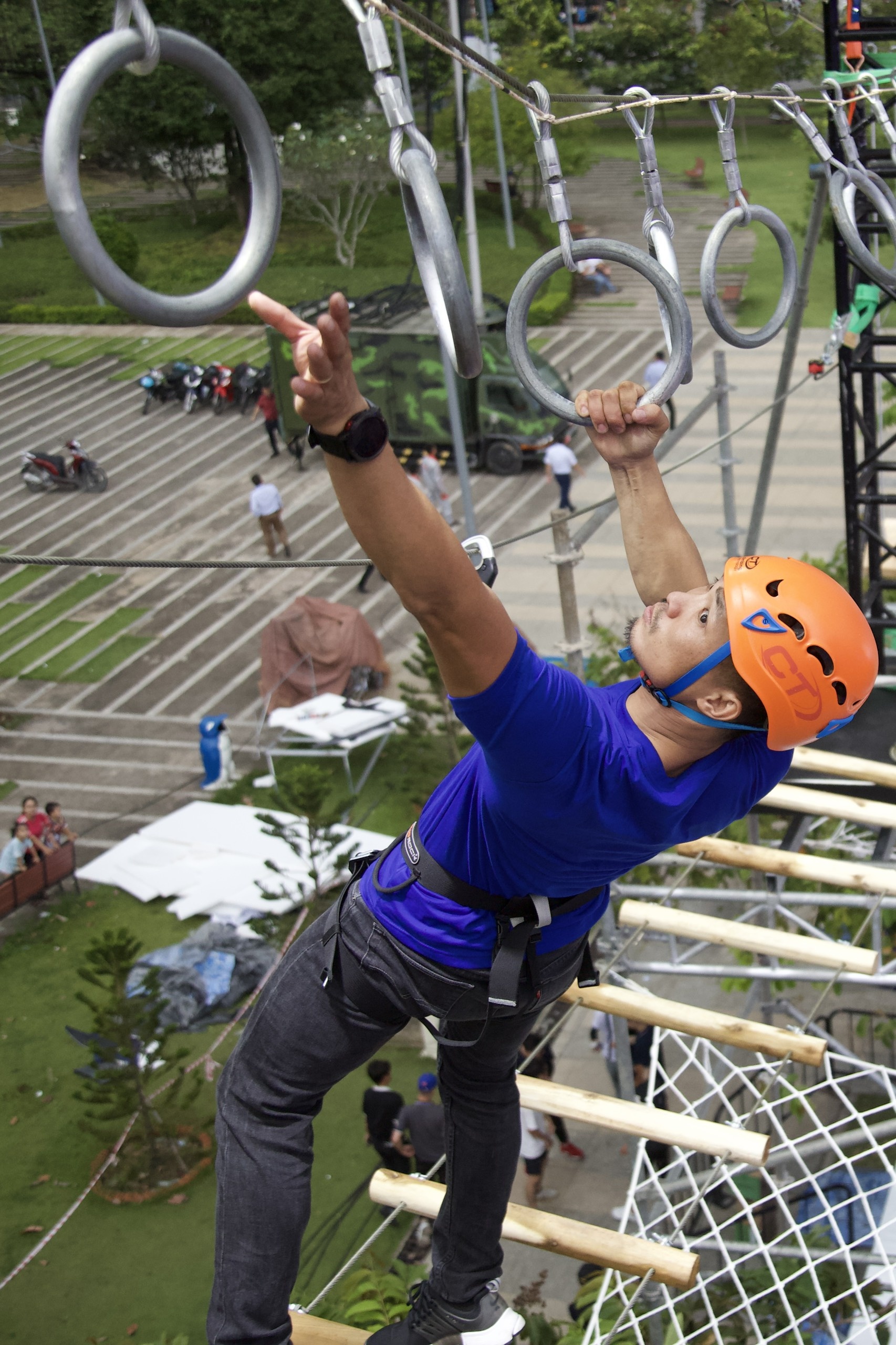 Dau truong ban linh,  Tiger anh 5