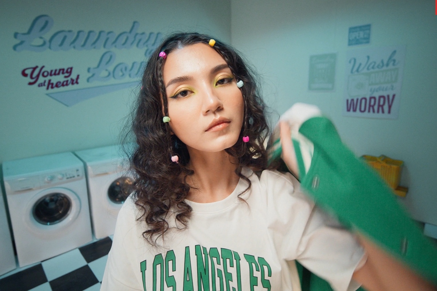 Video - 'Doi khi dung hang. Ay lai hay!' hinh anh