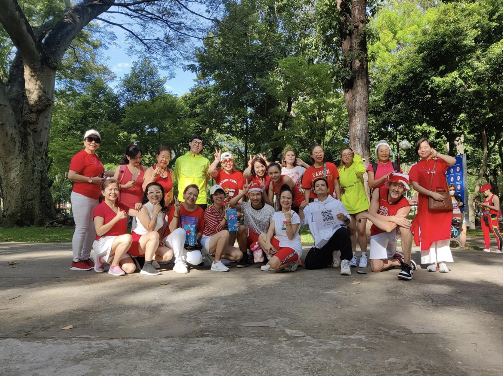 Zumba,  tap luyen anh 4