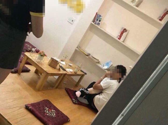 dân mạng chửi bới quán trà sữa sau vụ việc ảnh 1 dan mang chui boi quan tra sua sau vu viec anh 1