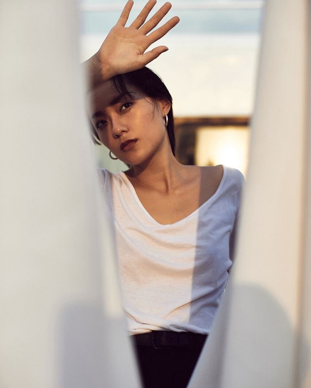 nhan sac giong nhau cua Linh Khieu va Thu Anh anh 13