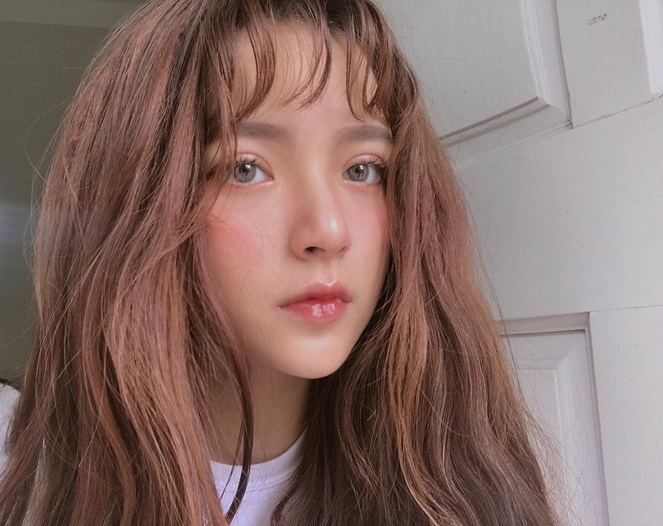 nhung co gai bi nham la con lai vi qua xinh anh 17