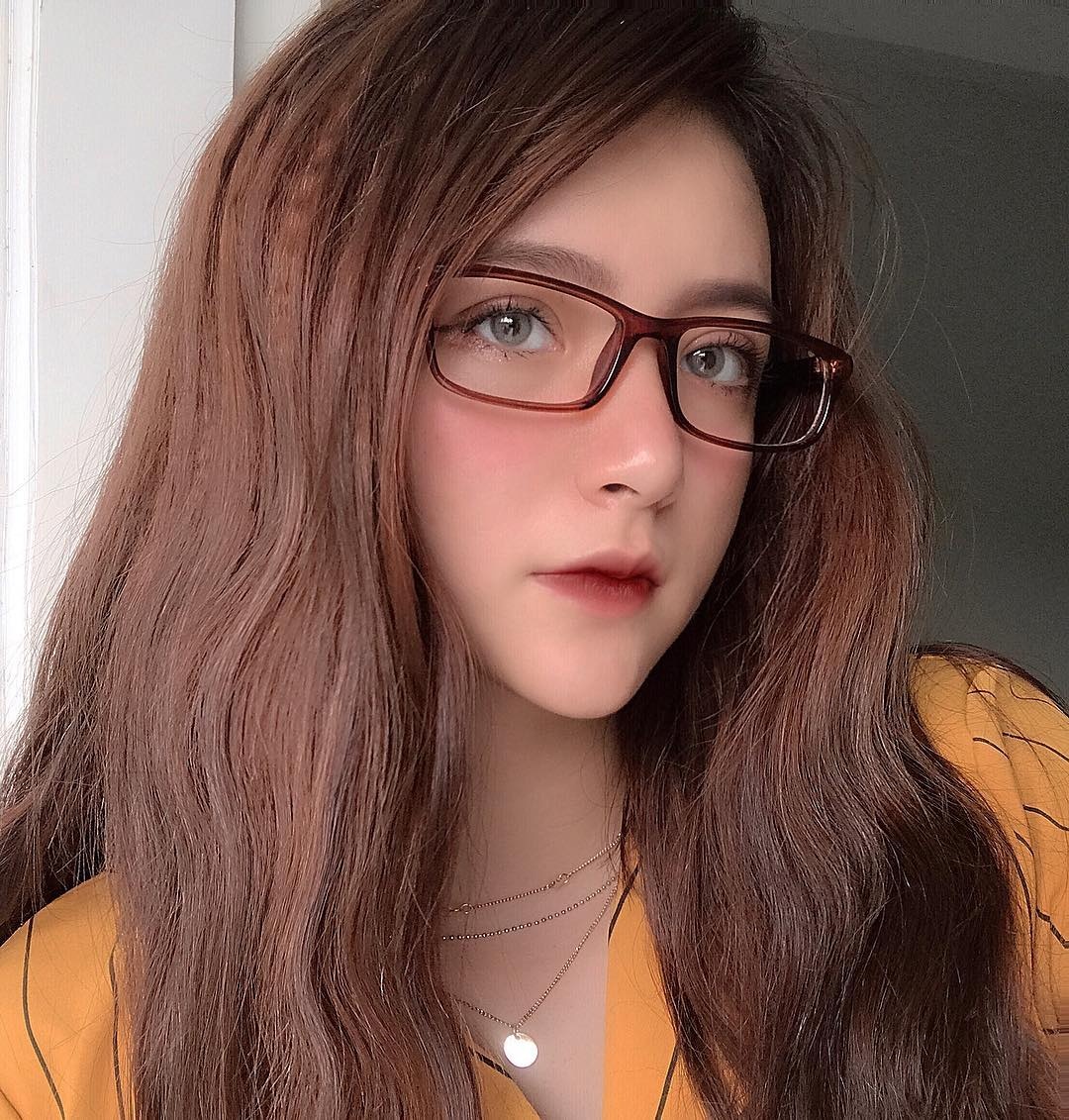 nhung co gai bi nham la con lai vi qua xinh anh 19