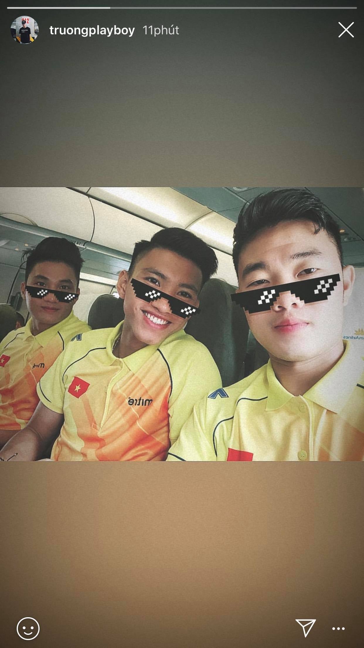 cau thu U23 dang anh truoc khi len duong anh 4