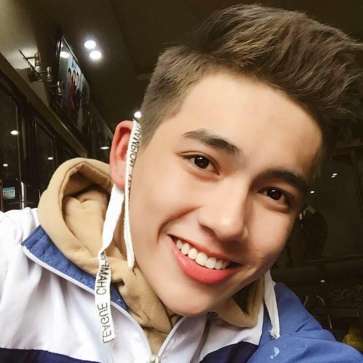 hot boy 2001 noi tieng vi dep trai anh 8