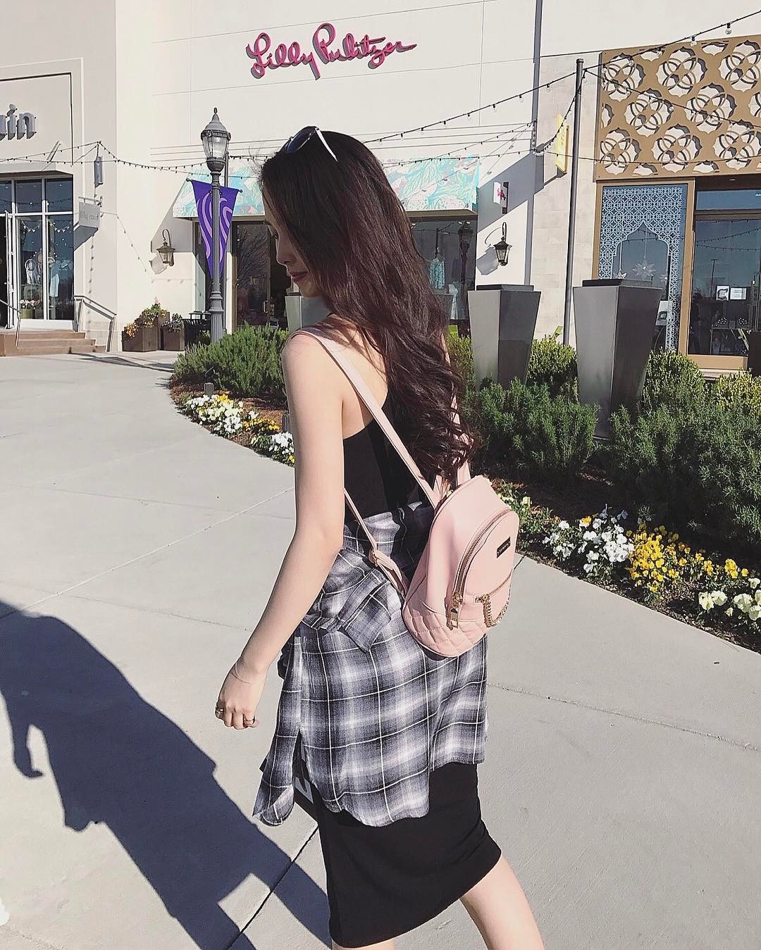 ban gai cau thu Minh Vuong hien dinh cu tai My anh 8