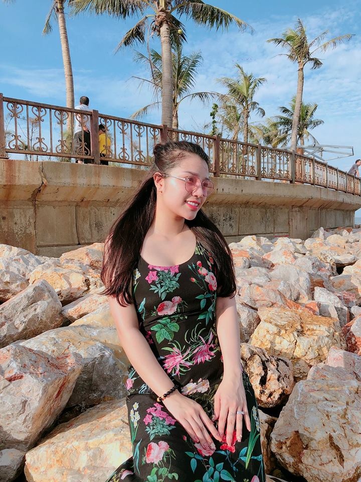 Cap Bui Tien Dung dinh tin don co ban gai anh 5