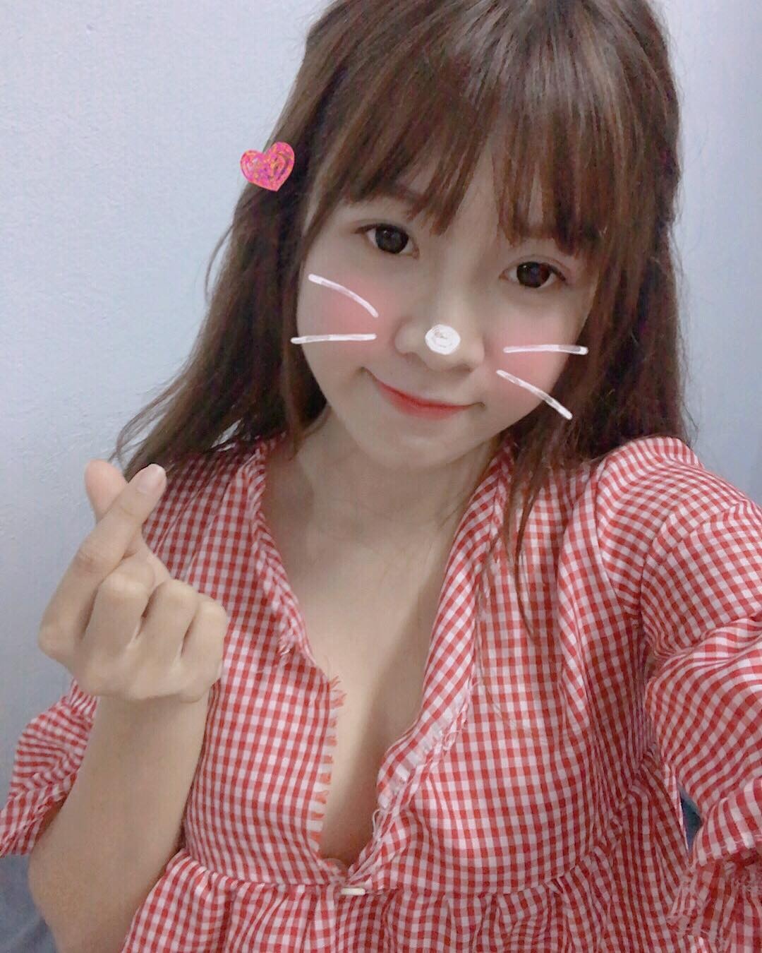 bạn gái mới của thủ môn Đặng Văn Lâm ảnh 5 ban gai moi cua thu mon Dang Van Lam anh 5