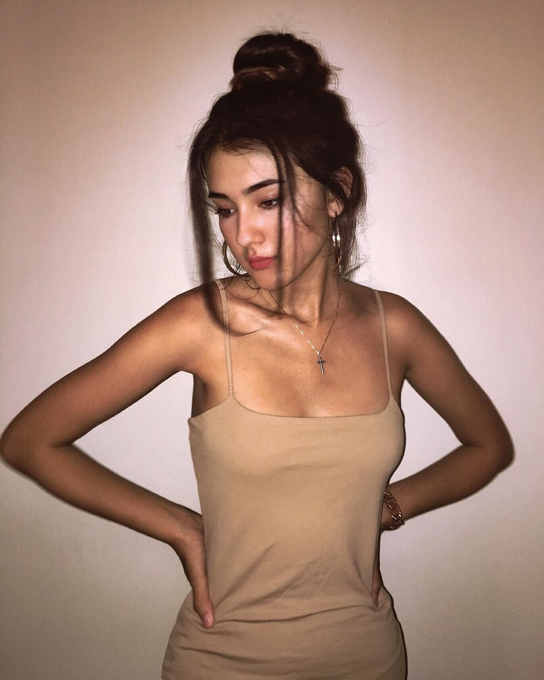 nu sinh sexy mang 2 dong mau Viet - Duc anh 5