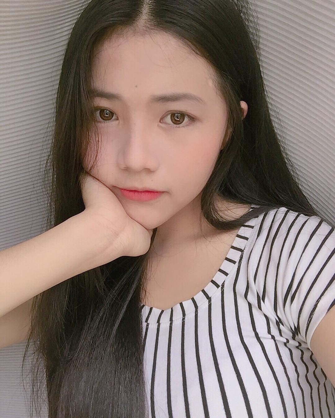 nhung co nang sinh nam 2001 xinh dep,  gioi giang anh 10