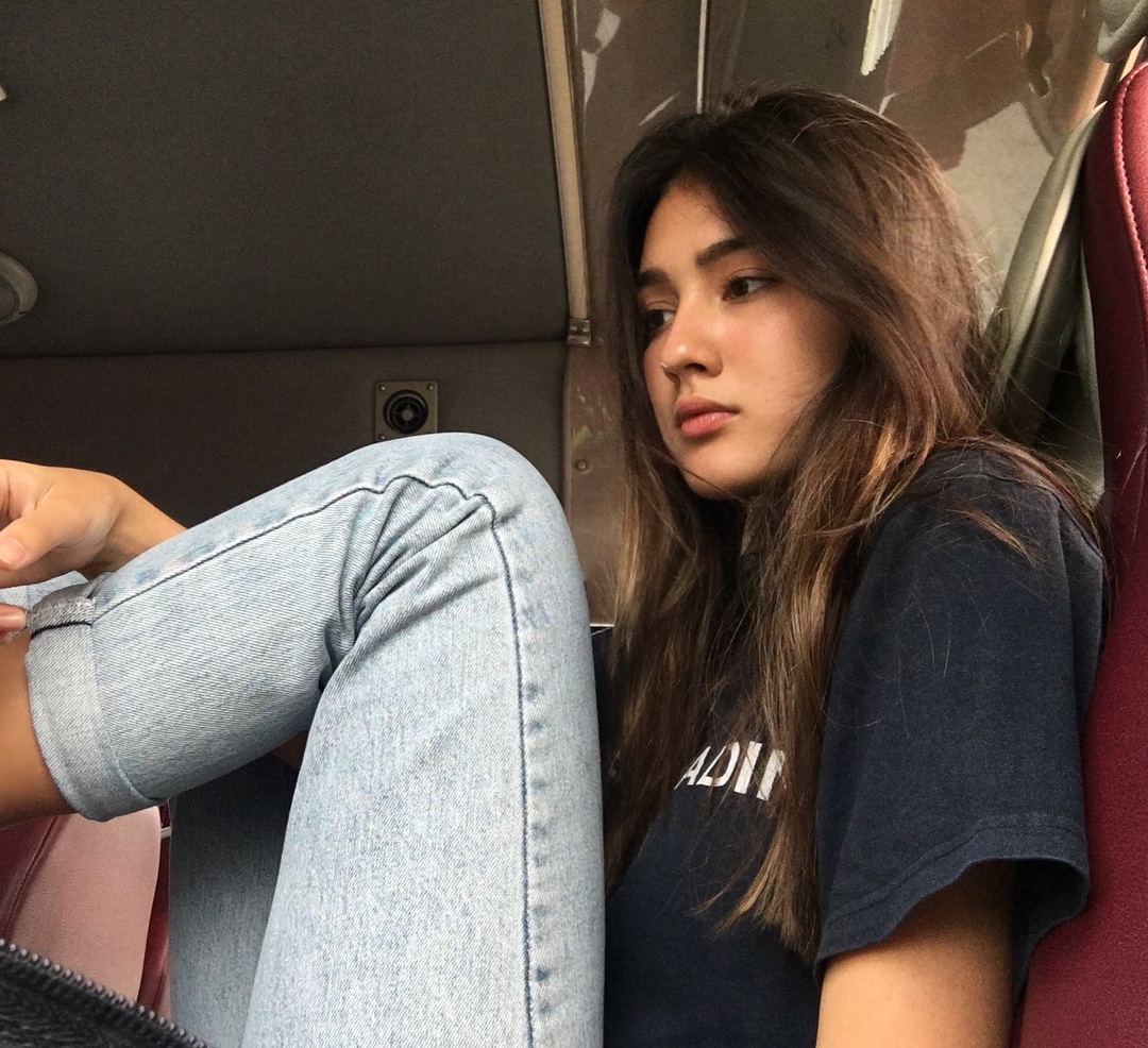 nhung co nang sinh nam 2001 xinh dep,  gioi giang anh 5