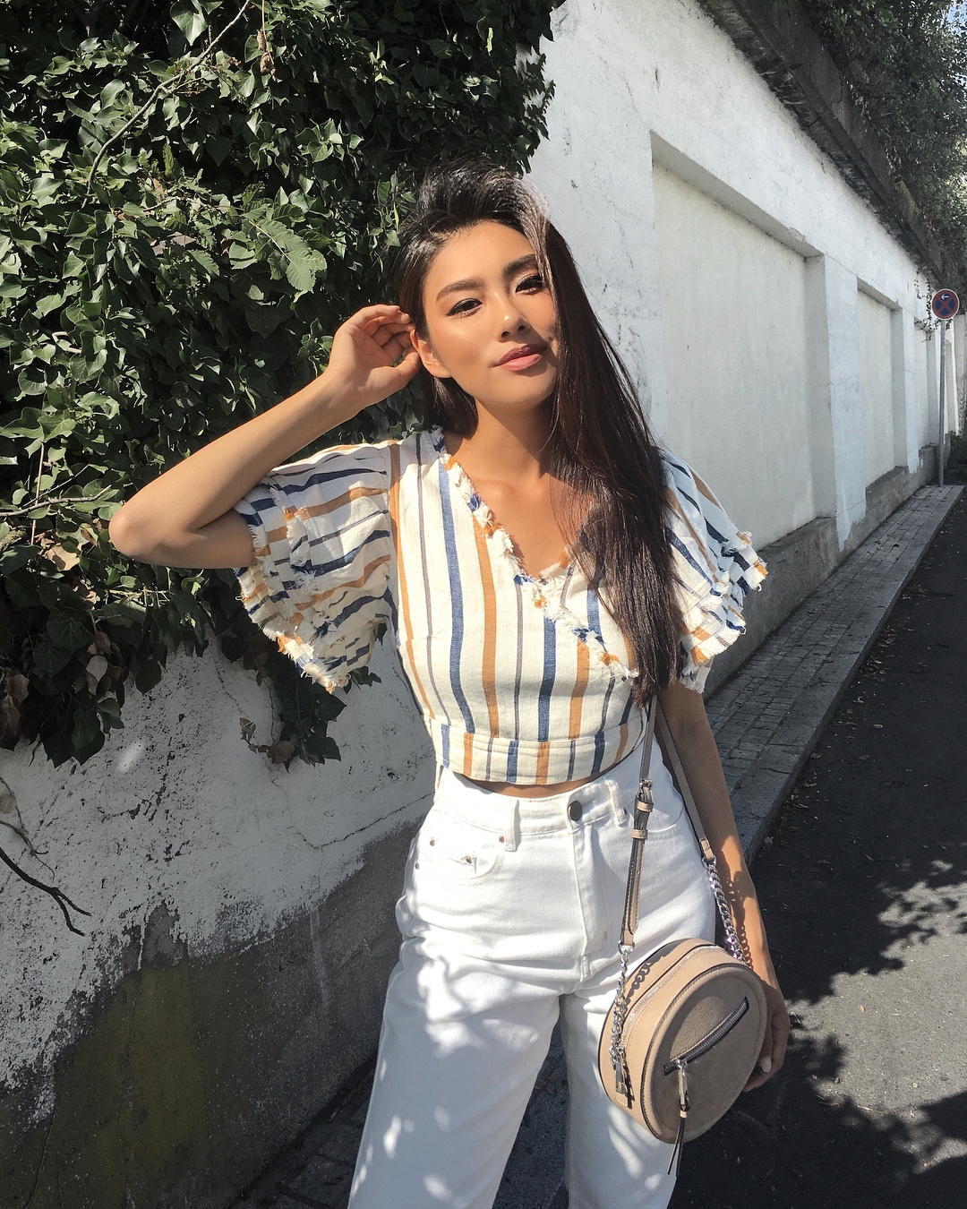 Rich kid Lê Thảo Nhi nói quan điểm giàu nghèo ảnh 4 Rich kid Le Thao Nhi noi quan diem giau ngheo anh 4