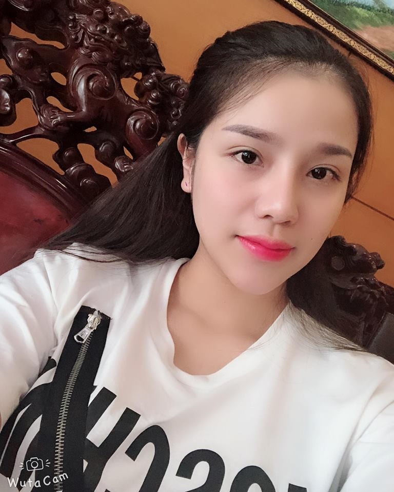 nguoi yeu Bui Tien Dung lan dau live stream voi ban trai anh 5