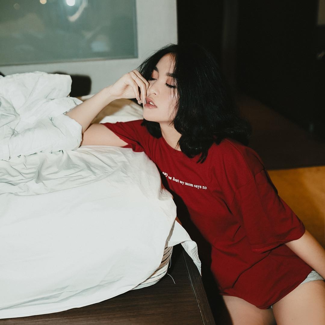 du hoc sinh nu xinh dep,  hien dai anh 13