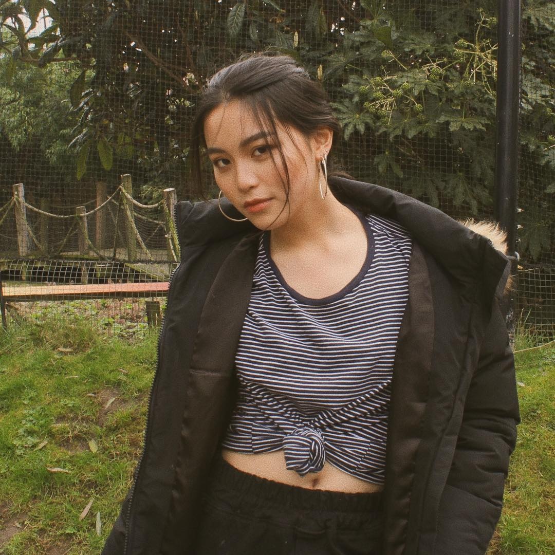 du hoc sinh nu xinh dep,  hien dai anh 15