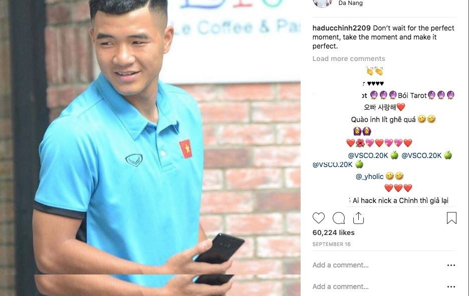 Ha Duc Chinh khoe anh dang hoc tieng Anh anh 4