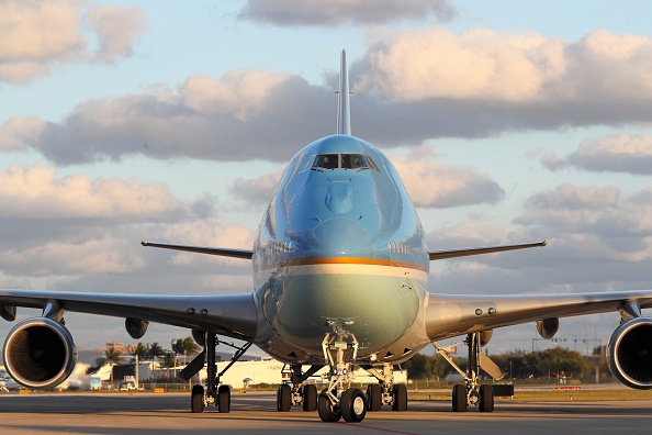 Air Force One: Mot the ky dong hanh cung cac tong thong My hinh anh