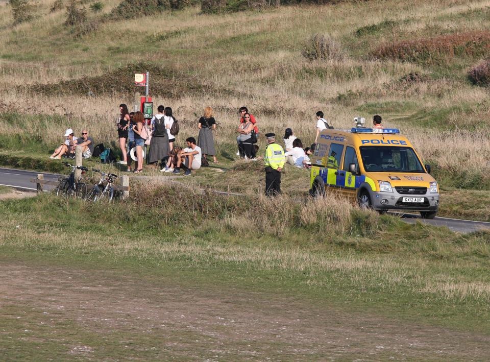 150 nguoi nhap vien vi khi hoa hoc bi an tai Anh hinh anh