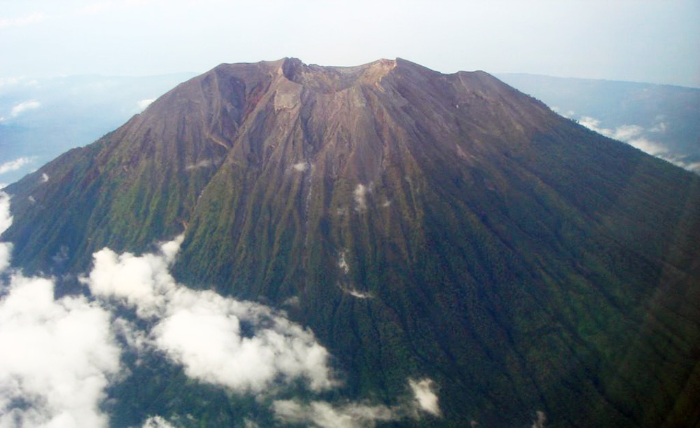 Nguoi Indonesia di tan vi nui lua anh 1