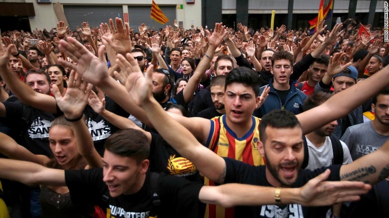 Vua Tây Ban Nha chỉ trích lãnh đạo Catalonia ảnh 2 Vua Tay Ban Nha chi trich lanh dao Catalonia anh 2
