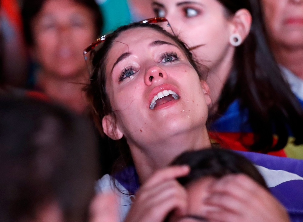 Catalonia: Ke khoc nguoi cuoi sau tuyen bo hoan doc lap hinh anh