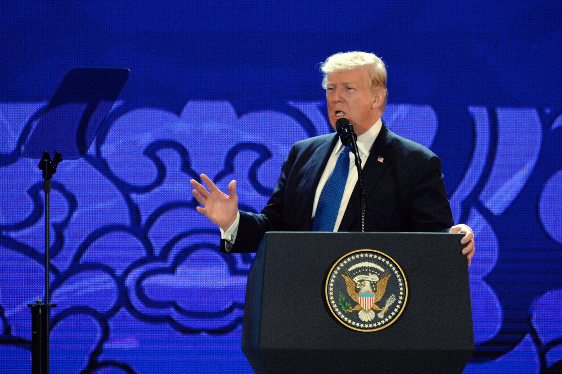 Trump den Viet Nam anh 5