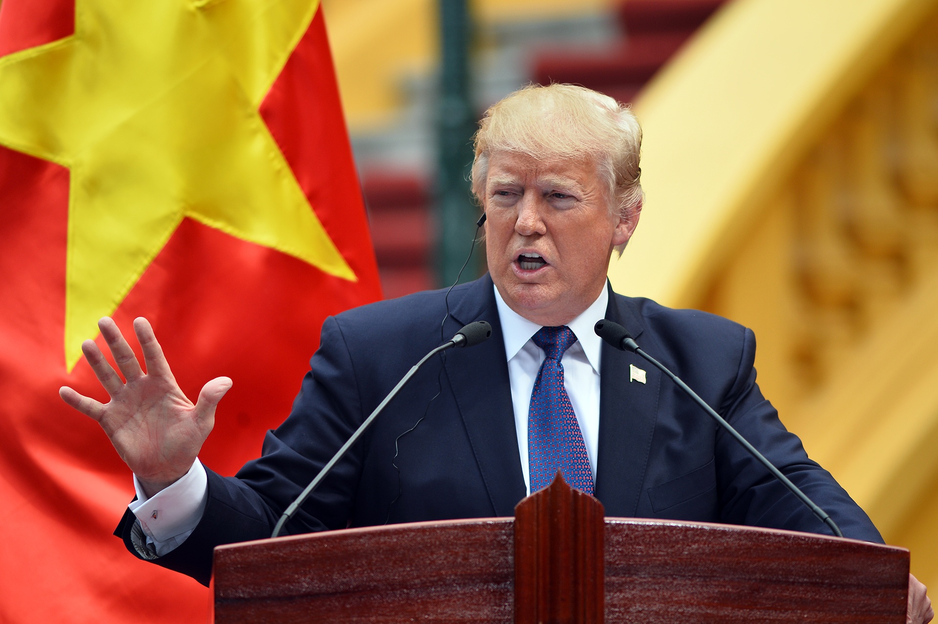 Toan van phat bieu cua Tong thong Trump tai Phu Chu tich hinh anh