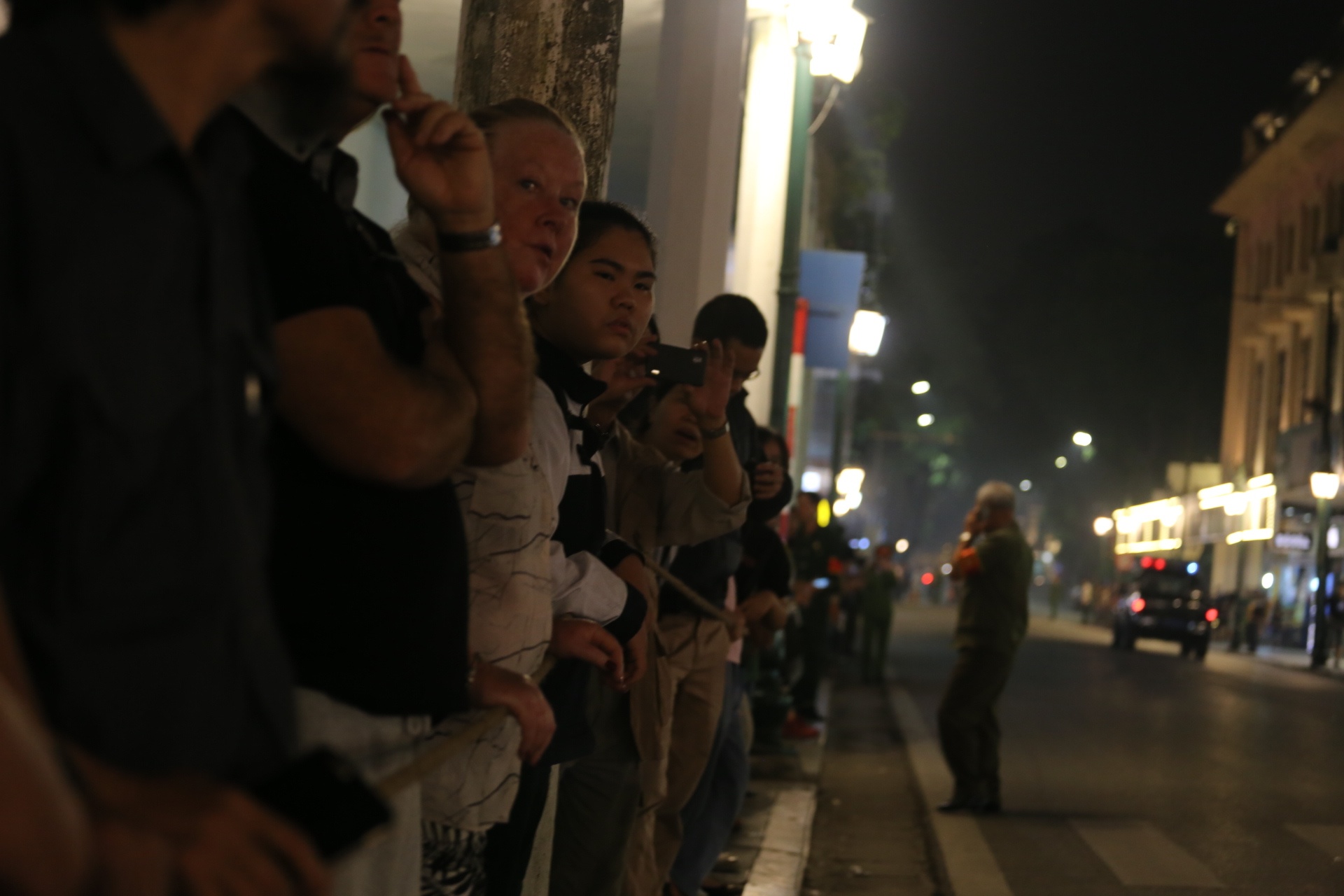 Tong thong Trump den Ha Noi anh 9