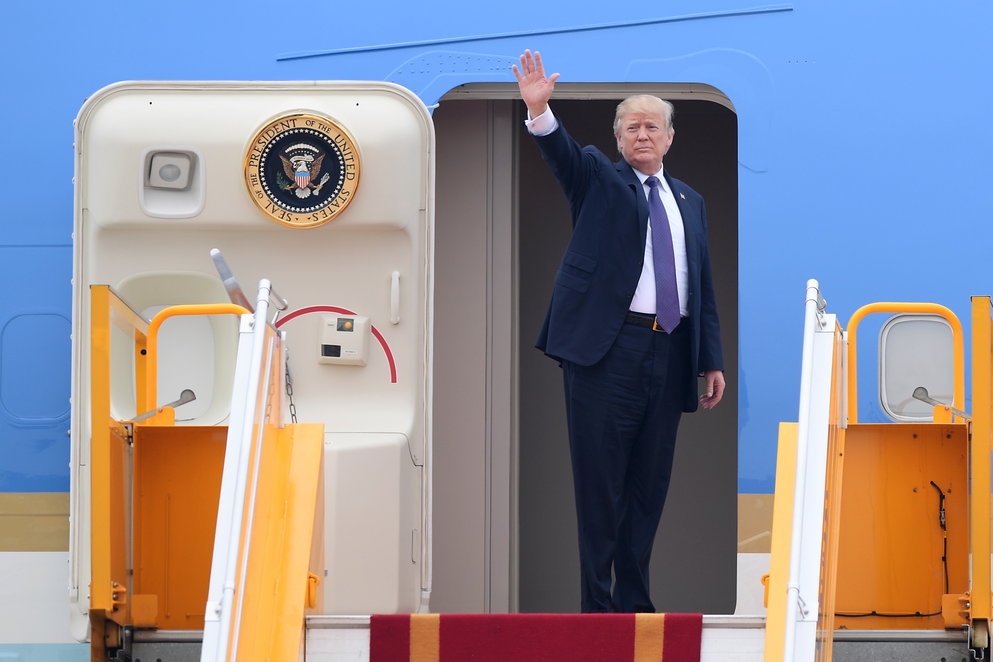 Trump den Viet Nam anh 24